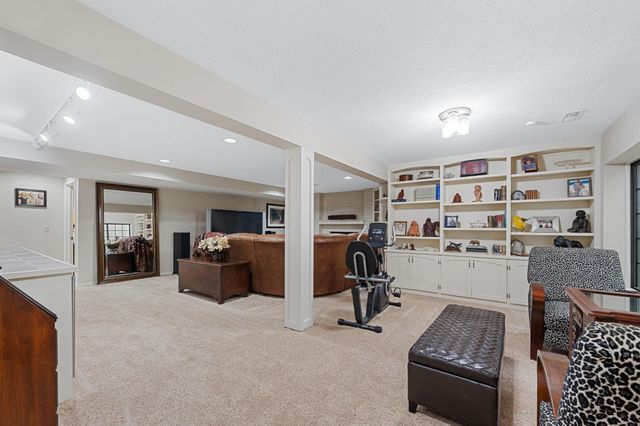 2230 N Penstemon Ct, Wichita, KS 67226