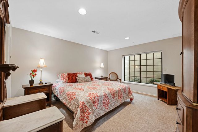 2230 N Penstemon Ct, Wichita, KS 67226