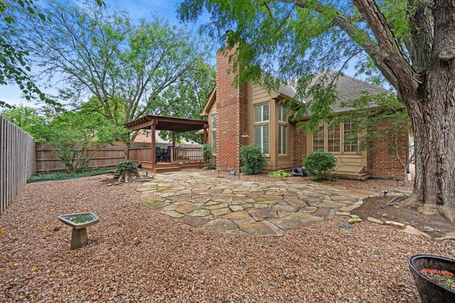 2230 N Penstemon Ct, Wichita, KS 67226