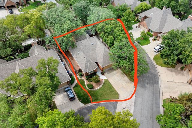 2230 N Penstemon Ct, Wichita, KS 67226