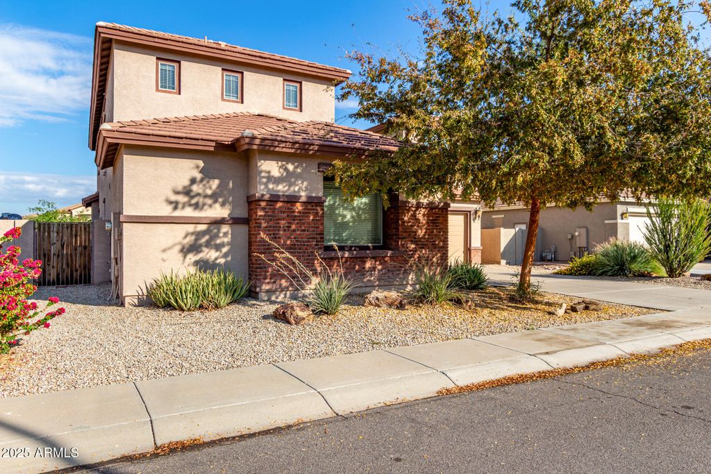 3922 E VIRGO Place, Chandler, AZ 85249