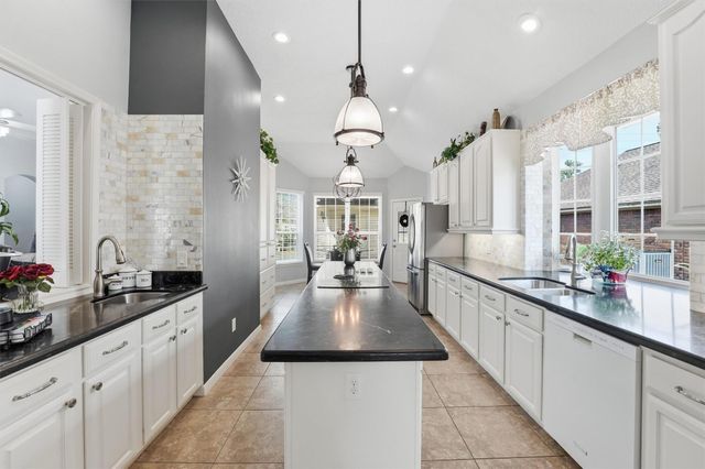 4415 Brook Shadow Dr Drive, Houston, TX 77345