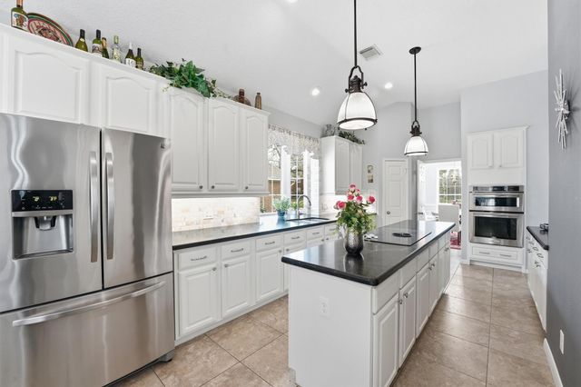 4415 Brook Shadow Dr Drive, Houston, TX 77345