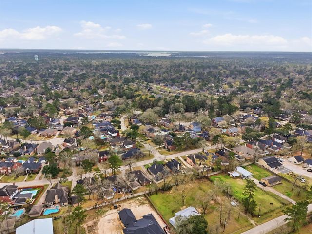 4415 Brook Shadow Dr Drive, Houston, TX 77345