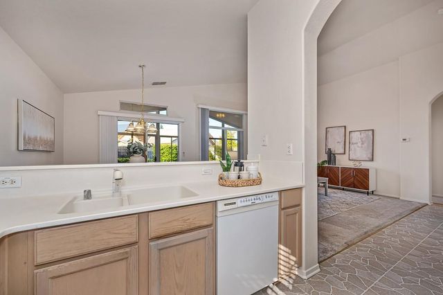4356 Coach Whip Way, Roseville, CA 95747
