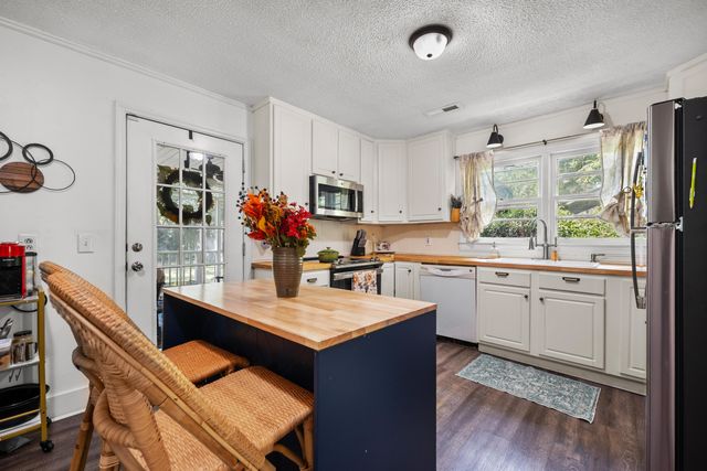 41 Lacey St Street, Yemassee, SC 29945