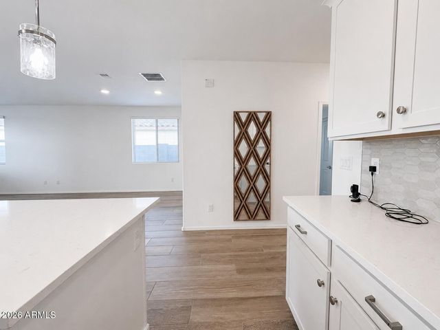18252 W CIELO GRANDE Avenue, Surprise, AZ 85387