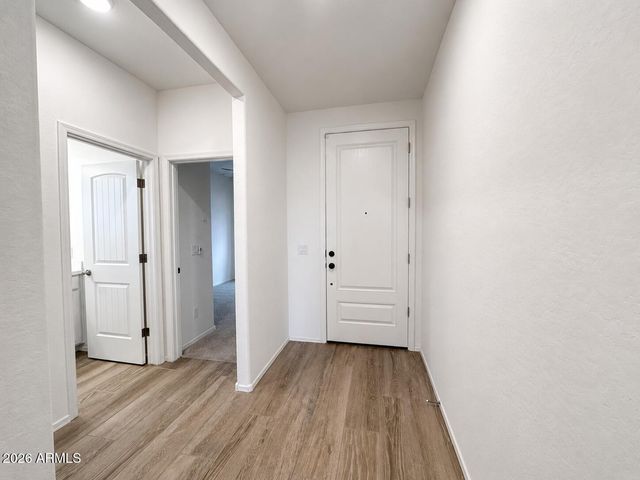 18252 W CIELO GRANDE Avenue, Surprise, AZ 85387