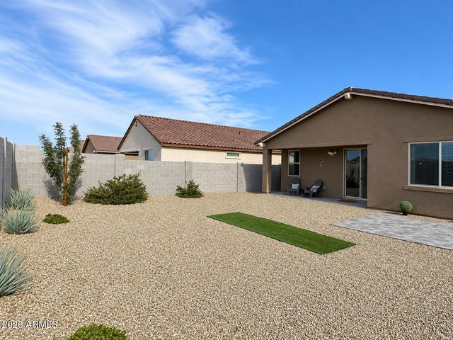18252 W CIELO GRANDE Avenue, Surprise, AZ 85387
