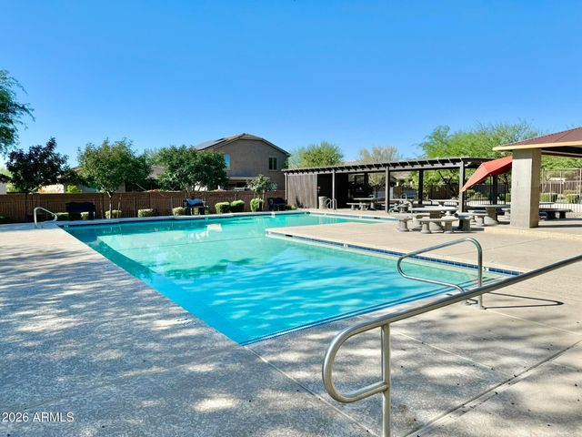 18252 W CIELO GRANDE Avenue, Surprise, AZ 85387