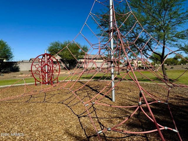 18252 W CIELO GRANDE Avenue, Surprise, AZ 85387