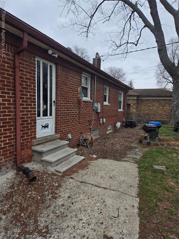 24220 Gardner Street, Oak Park, MI 48237