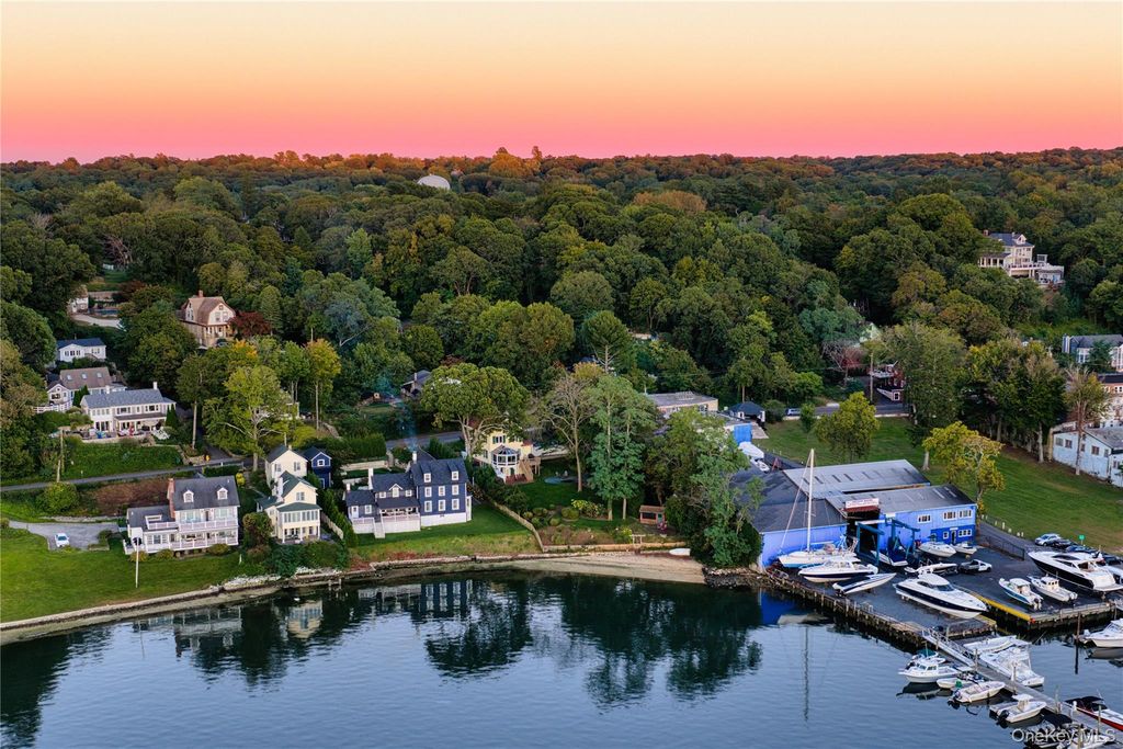 43 E Shore Road, Huntington, NY 11743 — photo 4