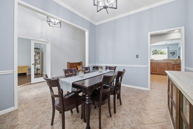 2204 Rio Mesa DR, Austin, TX 78732