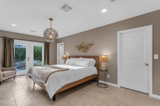 4126 N 44TH Place, Phoenix, AZ 85018