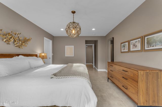 4126 N 44TH Place, Phoenix, AZ 85018