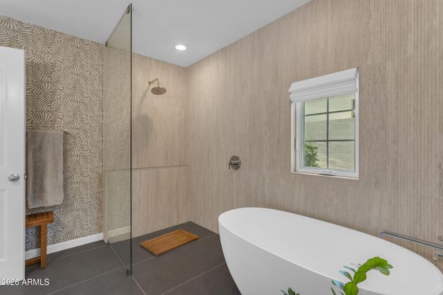 4126 N 44TH Place, Phoenix, AZ 85018