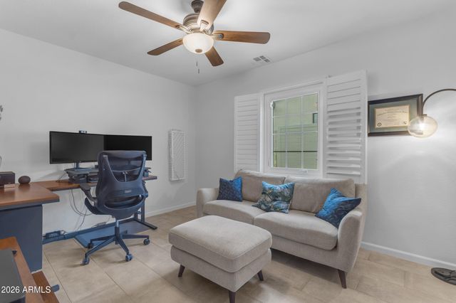 4126 N 44TH Place, Phoenix, AZ 85018