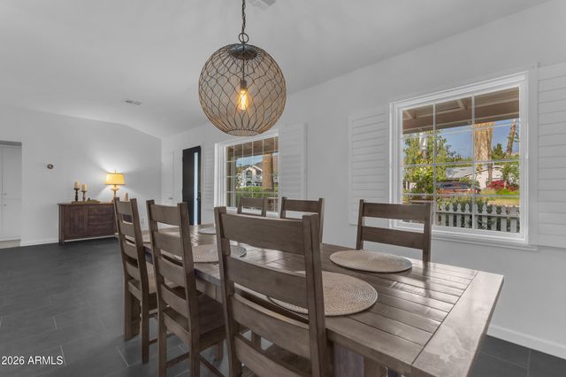 4126 N 44TH Place, Phoenix, AZ 85018