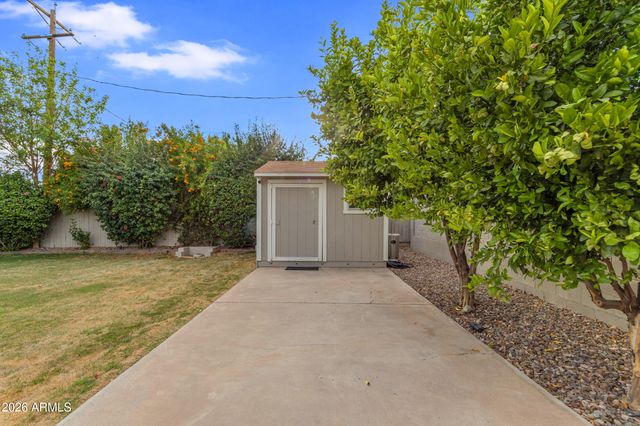 4126 N 44TH Place, Phoenix, AZ 85018