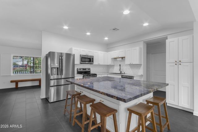 4126 N 44TH Place, Phoenix, AZ 85018