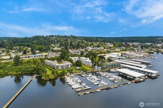 6121 NE 175th Street #A202, Kenmore, WA 98028