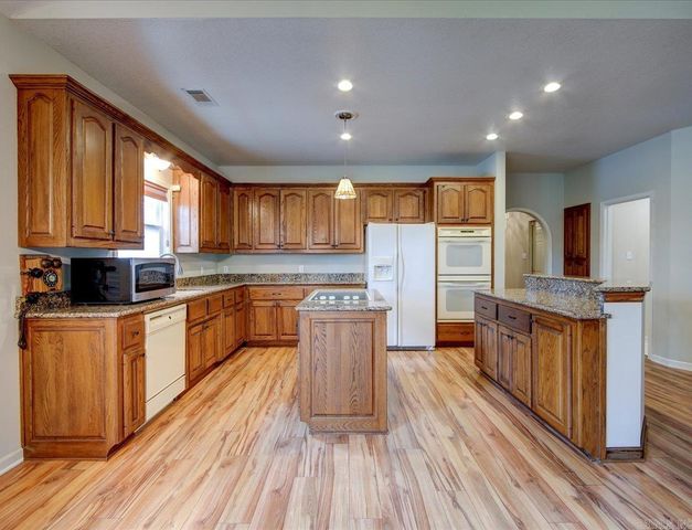 239 Scenic Drive, Hot Springs, AR 71913