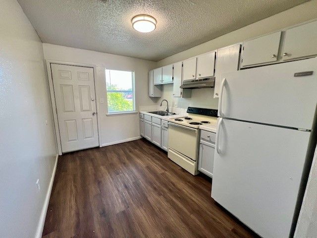 920 N Leverett Avenue 824, Fayetteville, AR 72701