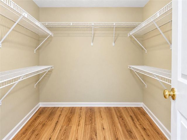 905 Downyshire Drive, Lawrenceville, GA 30044