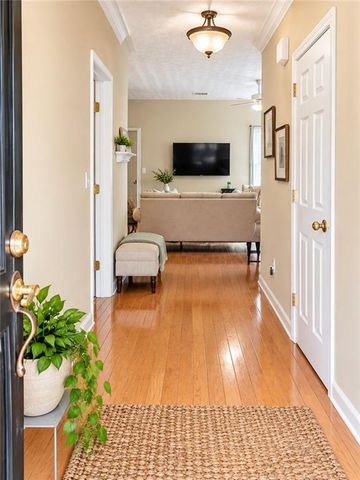 905 Downyshire Drive, Lawrenceville, GA 30044