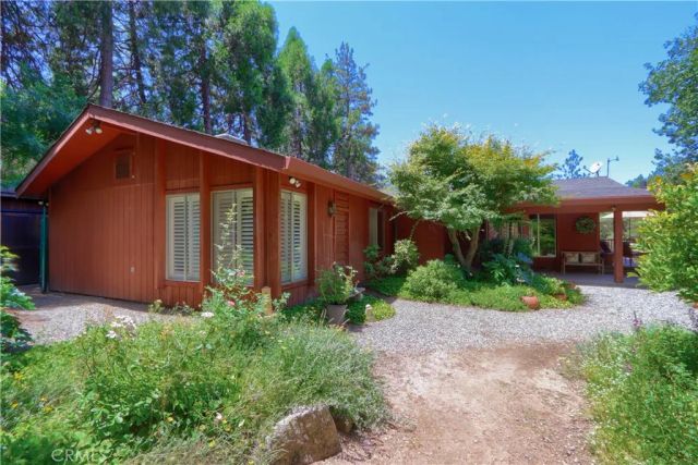 39670 Highview, Oakhurst, CA 93644