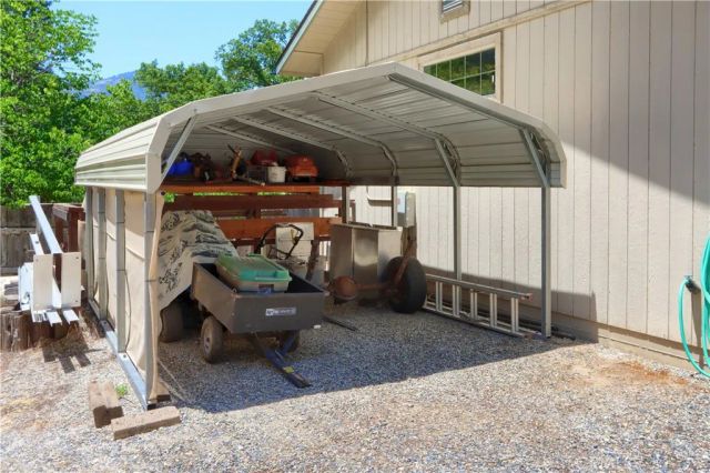 39670 Highview, Oakhurst, CA 93644