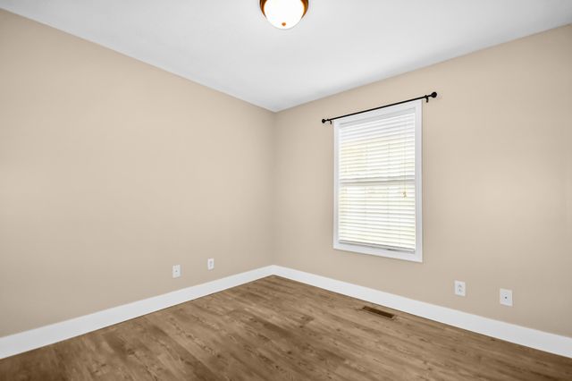 417 Chestnut Grove Way, Clarksville, TN 37042