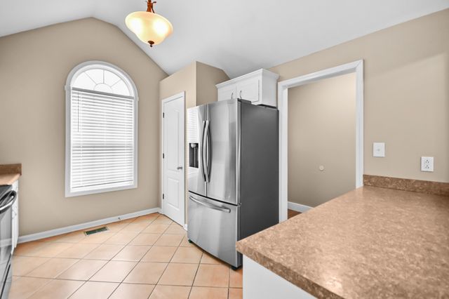 417 Chestnut Grove Way, Clarksville, TN 37042