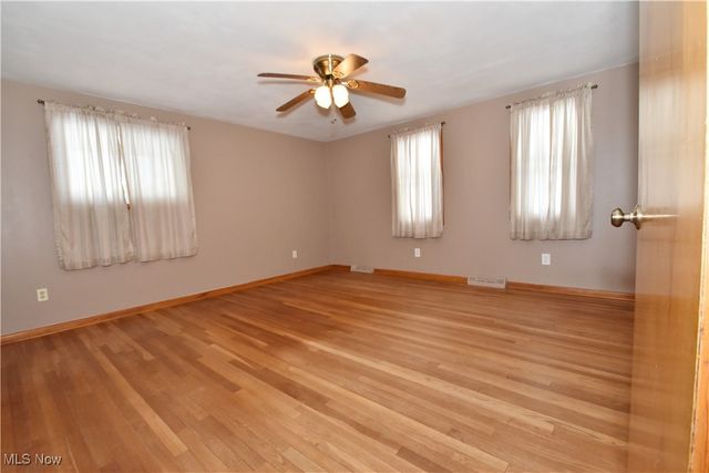 7070 Kral Drive, Walton Hills, OH 44146