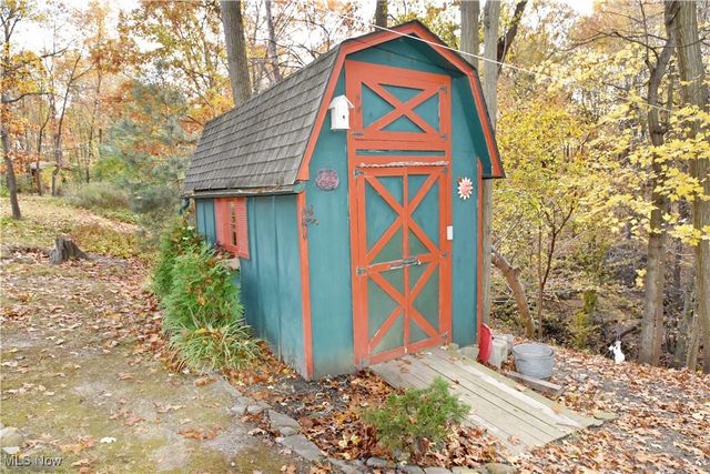 7070 Kral Drive, Walton Hills, OH 44146