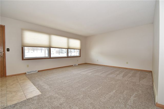 7070 Kral Drive, Walton Hills, OH 44146