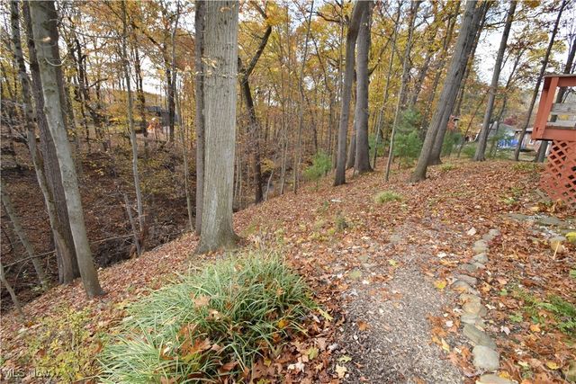 7070 Kral Drive, Walton Hills, OH 44146