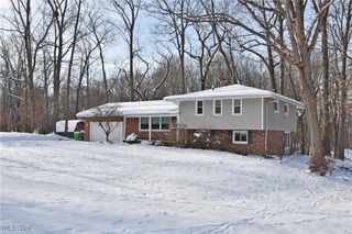 7070 Kral Drive, Walton Hills, OH 44146
