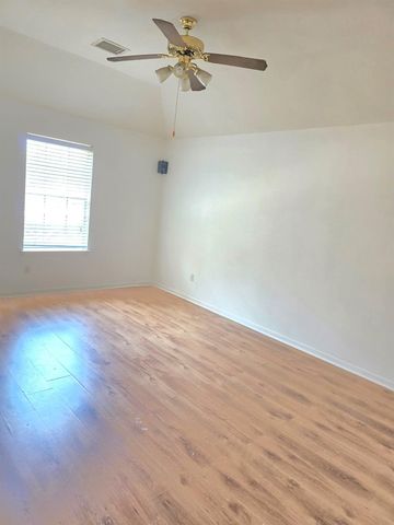 15003 Changing Oak Ridge Court, Houston, TX 77082