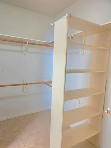 15003 Changing Oak Ridge Court, Houston, TX 77082