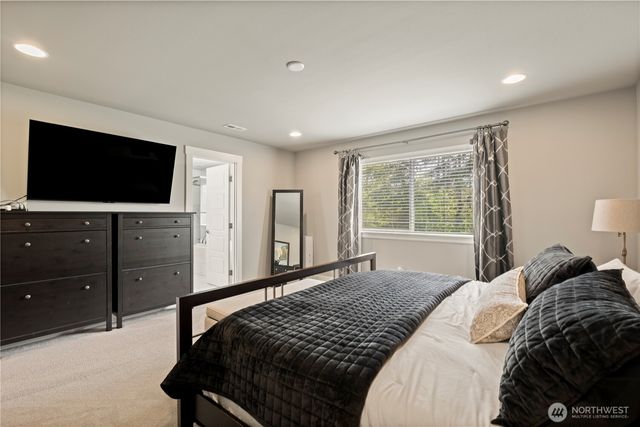 18720 139th Street E, Bonney Lake, WA 98391