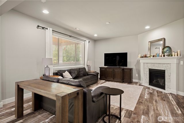 18720 139th Street E, Bonney Lake, WA 98391