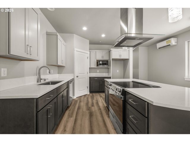 177 Nw MAWRCREST Ave, Gresham, OR 97030