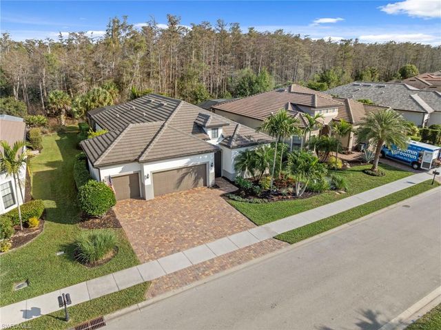 20513 Wilderness CT, Estero, FL 33928