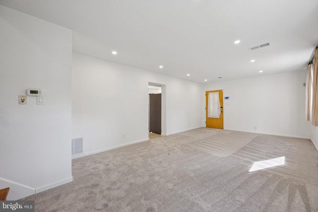 9801 ARBOR HILL DR, Silver Spring, MD 20903