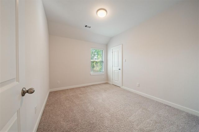 347 Great Hills Dr, Montgomery, TX 77316