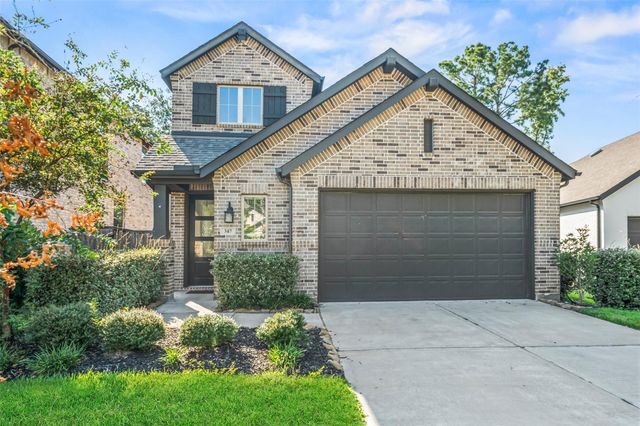 347 Great Hills Dr, Montgomery, TX 77316