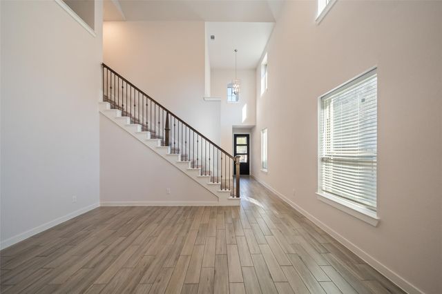 347 Great Hills Dr, Montgomery, TX 77316