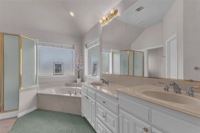101 Indian Paint Drive, Justin, TX 76247